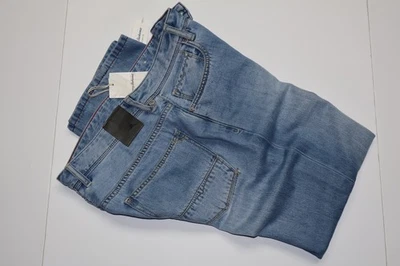 Tommy Bahama Jeans Cayman Islands Relaxed Lite Indigo TD114298 38x32 38 Waist - Image 1 of 3