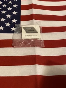  Military Insignia US Navy enlisted Seaman right silver 2 pins - Picture 1 of 3