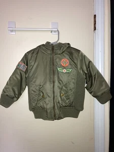 Wonderkids Jungen Bomberjacke mit Kapuze Luftwaffe Größe 3T Neu mit Etikett wasserdicht isoliert - Bild 1 von 8