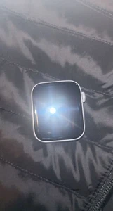 Apple Watch SE(2nd Gen)44mm (GPS) Silver. (Model: A2723) - Picture 1 of 3