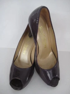 ZAPATOS PEEP TOE RUSSELL & BROMLEY DAMAS BERENJENA PÚRPURA OSCURO CHAROL 2.5 - Imagen 1 de 9