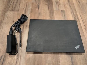 Lenovo ThinkPad T470 14" Laptop i5-7300U 2.6GHz NO OS/SSD - Picture 1 of 5