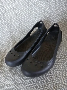 Crocs Kadee Ballet Flats Black Comfort Slip On Lightweight Shoes Women’s Size 8 - Picture 1 of 10