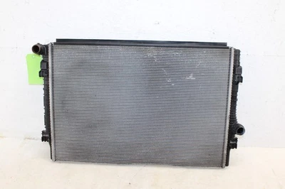 Radiador Volkswagen GTI 2015-2021 5QM121251A OEM LX40 Foto 1 de 4