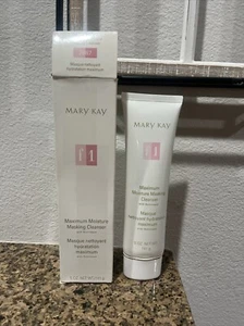 Mary Kay ~ Maximum Moisture Masking Cleanser 5 Oz. 2887 Formula 1 for Dry Skin. - Picture 1 of 2
