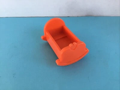 Juguete de guardería vintage Fisher Price Little People naranja cuna balancín 1972 Foto 1 de 3
