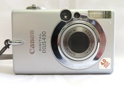 Canon IXUS 430 Digital Camera 4mp 3 x Zoom FOR PARTS - Image 1 of 4