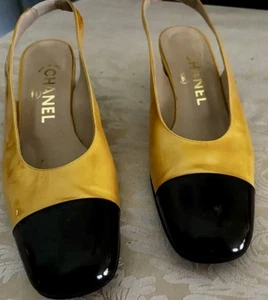 🖤 CHANEL Yellow & Black Slingback Heels 39.5 – Cap Toe Patent Leather Pumps - Picture 1 of 9