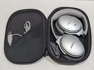 Auriculares inalámbricos con cancelación de ruido Bose QuietComfort 35 QC35 plateados - Imagen 1 de 8