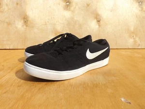 Size 3Y Nike SB Youth Check Canvas Shoes in Black/White Unisex Sneakers - Picture 1 of 6