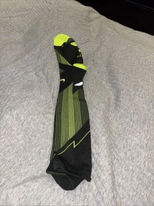 Nike Compression Socks - Picture 1 of 3