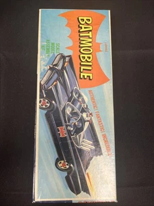 1966 Aurora Batmobile Batman Complete Model Kit 486-98 - Picture 1 of 10