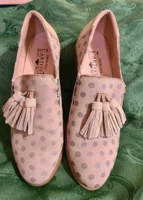 L'Artiste Spring Step Klasik-BGES Sz 40/9.5 Beige Leather Tassels Loafers - Image 1 of 4