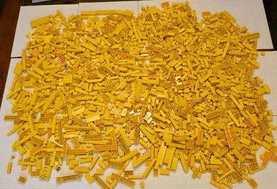 Bulk lot of 7 LBS YELLOW LEGO Bricks Blocks Only & Free USPS Priority Shipping - Image 1 of 4