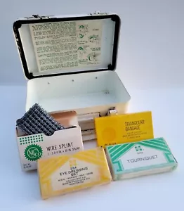 Vintage Thomas Built Buses Metal First Aid Kit Wall Hang Box North Carolina 8x6" - Picture 1 of 17