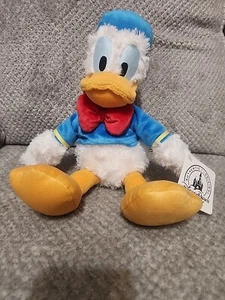 Disney Parks Donald Duck Plush Soft and Fuzzy 13" Stuffed Animal New With Tags - Picture 1 of 4