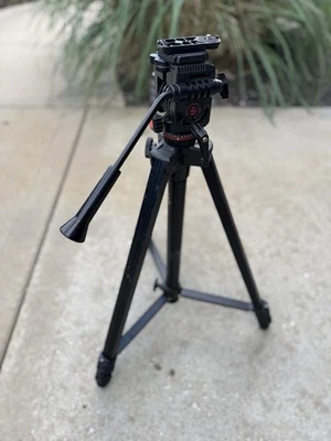 Solidex VT-90 Super Heavy Duty Fluid Panhead Video Tripod w/ Quick Release Plate - Image 1 of 4