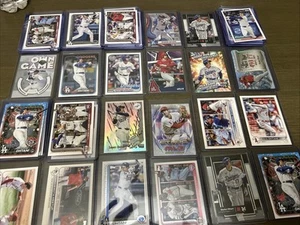 Lotto Shohei Ohtani (49) varianti, SP, inserti, Bowman’s Best, Topps Museum - Foto 1 di 18
