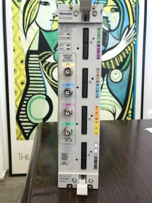 Tektronix TLA7AA4 136 Channel 8GHz 450MHz 2M Logic Analyzer Module Used - Image 1 of 4
