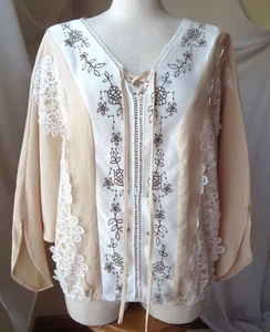 URBAN PINEAPPLE WOMAN BLOUSE V-NECK LONG DOLMAN SLEEVE MULTICOLOR LACE TOP L NEW - Picture 1 of 10