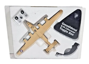 Consolidated B24 Liberator Atlas Editions 1/144 - USAAF 515 Sqn Teggie Ann BOXED - Picture 1 of 4