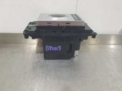 19 2019 LAND ROVER DISCOVERY 3.0L HSE AUTOMATIC TRANSMISSION SHIFTER  - Image 1 of 4