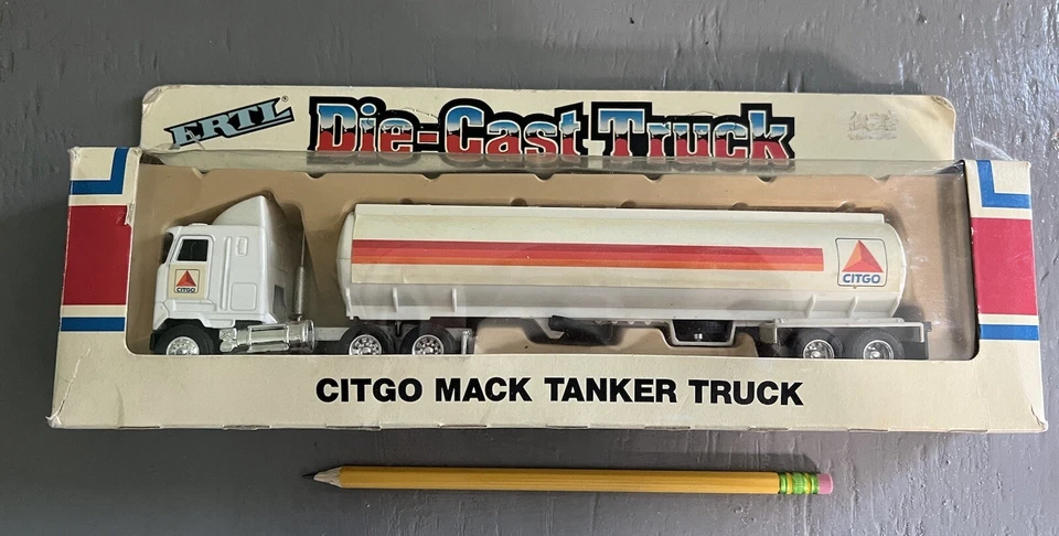 Ertl Trucks Die-cast Citgo Mack Tanker Truck 1/64 Scale