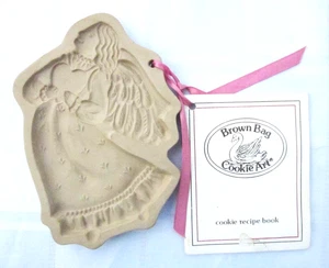 Brown Bag Cookie Art Bake Mold Angel Holding Heart 1987 Hill Design Christmas - Picture 1 of 1