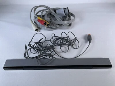 OEM Official Nintendo Wii Sensor Bar RVL-014 And Av Cables - Image 1 of 4