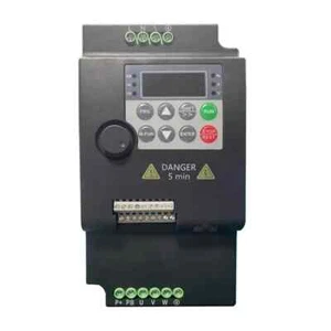 Convertitore di frequenza vettoriale trifase 220V/380V VFD 0,75KW 1,5KW 2,2KW 4KW 5,5KW - Foto 1 di 12