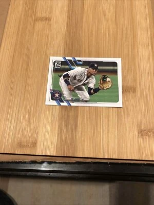 2021 Topps Series 1 Yuli Gurriel # 147 Nm/Mt - Image 1 of 3