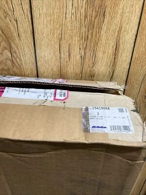 Kit de tubo de freno genuino GM 2003-2007 Chevrolet GMC Silverado Suburban LT 19419068 Foto 1 de 3