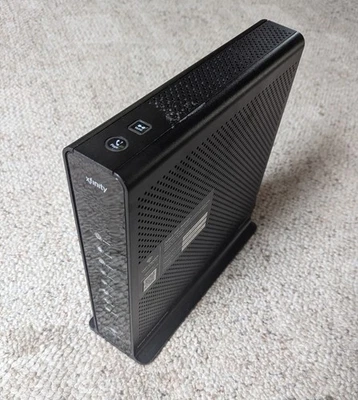 Xfinity Xb3 Dual-Band Wi-fi 802.11ac Cable Modem DPC3941T - Image 1 of 4