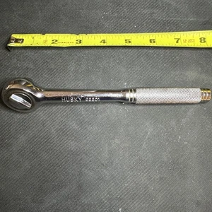 Husky 22201 3/8" Drive Ratchet 8" Knurled Handle - Picture 1 of 8