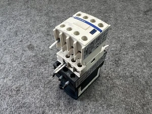 TELEMECANIQUE LADN22 LA1 DN22 + LC1D12 BD SCHNEIDER ELECTRIC - Picture 1 of 10