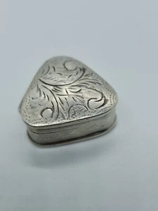 Vintage Miniature Box 925 Silver Engraved Jewelry Gift - Picture 1 of 12