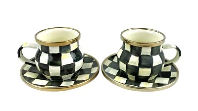 MacKenzie Childs Juego de 2 tazas y platillos de espresso esmaltados Courtly Check totalmente nuevos Foto 1 de 4