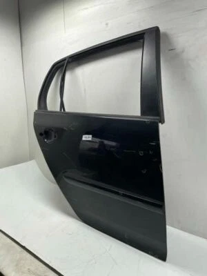 VOLKSWAGEN RABBIT 2008 PUERTA TRASERA DERECHA PASAJERO CARCASA NEGRA DE FÁBRICA Foto 1 de 4