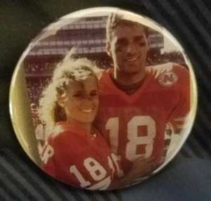 NEBRASKA CORNHUSKERS BROOK BERRINGER PINBACK BUTTON - Bild 1 von 1