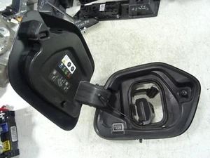 Cubierta de puerto de carga Vauxhall Corsa F EV solapa negra KTV 2019-2024 - Imagen 1 de 4