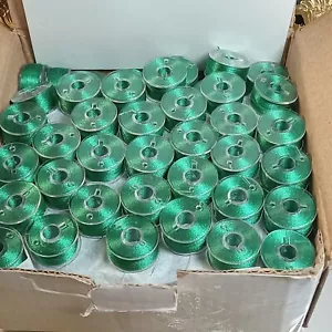 144 Prewound Sideless Bobbins -TYPE L GREEN Embroidery Machine POLYESTER 70 D/2☆ - Picture 1 of 6