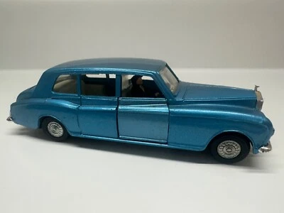 Dinky Toys 1960's Rolls Royce Phantom V # 152 Car - Image 1 of 4