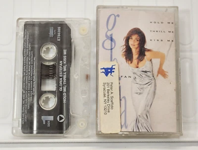 GLORIA ESTEFAN - HOLD ME THRILL ME KISS ME (Cassette, 1994, Epic/Sony) ET 66205 Foto 1 de 2