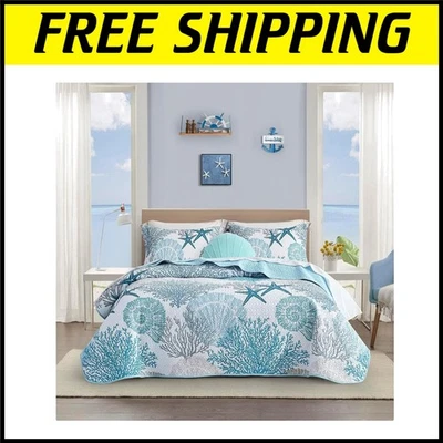 Lightweight Reversible Coastal Quilt Set with 2 Pillow Shams for All Seasons - Image 1 of 4