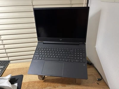 Portátil para juegos HP Victus 15-FA1030NR I5-12450H, 512 GB SSD, 8 GB RAM, RTX 2050 Foto 1 de 4