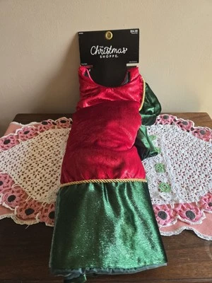 NWT The Christmas Shoppe Tree Skirt Velvet Gold Red Green 48 In Holiday  - Image 1 of 4