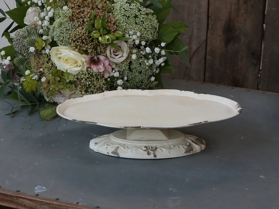Chic&Antique Tablett m. Fuß Serviertablett Kuchentablett Servierplatte antikweiß - Bild 1 von 1