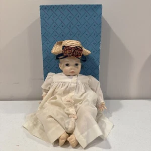RARE 1966 Alexander VICTORIA 18" Baby Doll Vintage With Original Box. - Picture 1 of 17