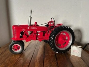 FRANKLIN MINT Die Cast FARMALL Model H Tractor 1/12 Scale In Orig Packaging COA - Picture 1 of 19