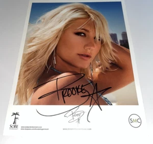 HOT BROOKE HOGAN SIGNED MUSIC PROMO 8X10 PHOTO W/COA PSA JSA GUARANT HULK HOGAN - Picture 1 of 1